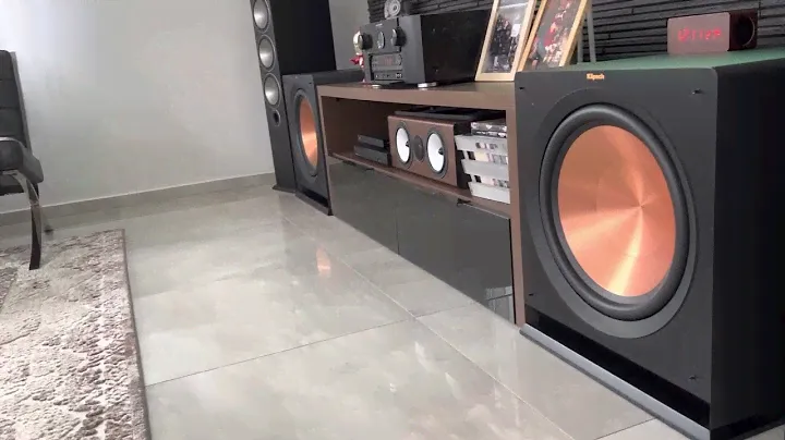 Klipsch double R 115sw. The power💪